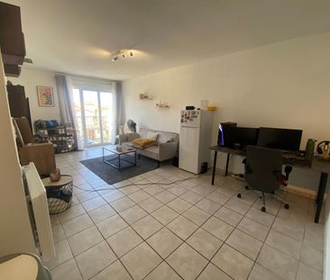 Location Appartement 2 pièces 36m² MIRAMAS 13140 - Photo 5