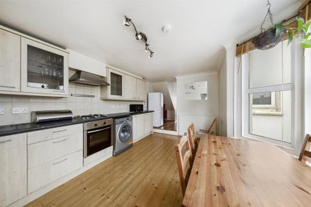 1 bedroom flat to rent - Photo 5