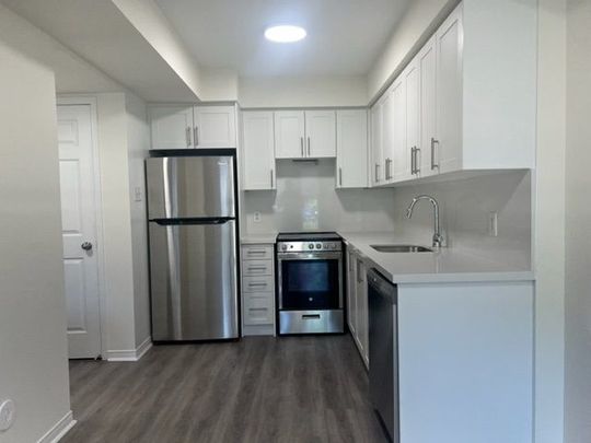 For Lease - 4975 Southampton Drive Unit# 232, Mississauga, Ontario - Photo 1