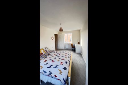 Room in a Shared House, Sylvia Pankhurst Way, M13 - Photo 4