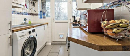 2 bedroom terraced house to rent - Photo 3