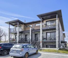 1 room apartment of 91m² in Gatineau - Photo 2