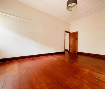 2 Bed, 1 Bath - Photo 2