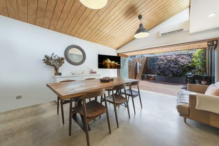 43 Grove Street, Lilyfield NSW 2040 - House For Rent | Domain - Photo 5