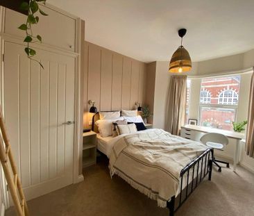 6 bedroom terraced house to rent - Photo 2