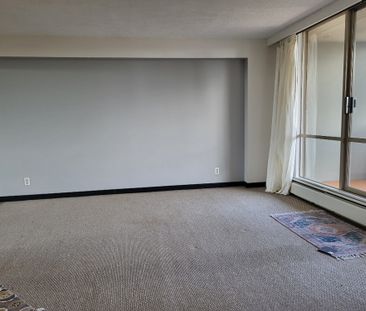 1314-2012 Fullerton Ave., North Vancouver - Photo 2