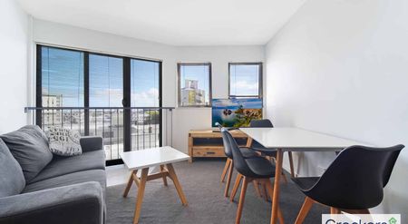 Queen Street beauty - Photo 2