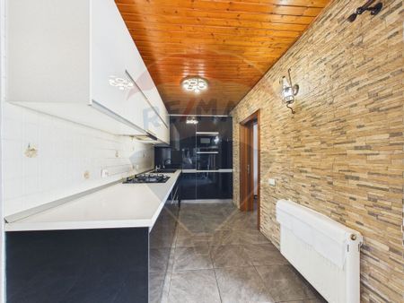 Casă / Vilă Tancabesti 6 camere de inchiriat - Fotografie 3