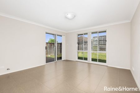 4 Dunnart Street, Aberglasslyn, NSW 2320 - Photo 2