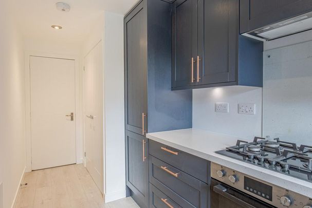 3 bedroom apartment to rent - Photo 1