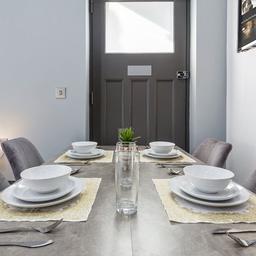 Studio Flat, London, NW11 - Photo 1
