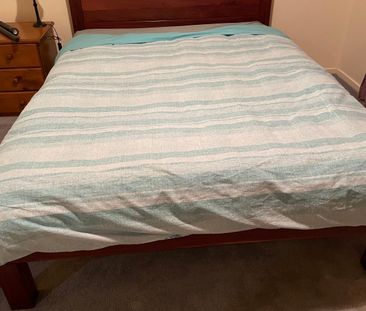 Cranbourne East - Photo 1