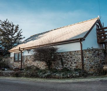 Farmhouse - Photo 5