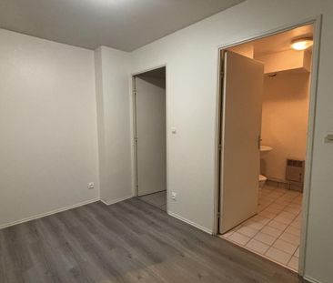 Location Appartement 2 pièces 32m² NANTES 44000 - Photo 6