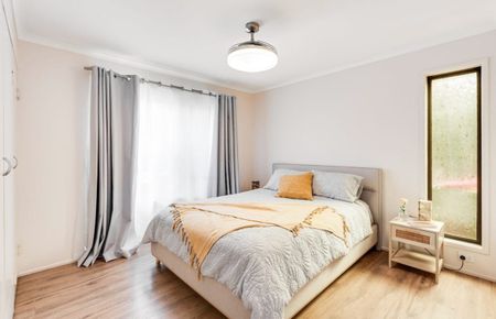 3brm Home for Christmas! - Photo 5