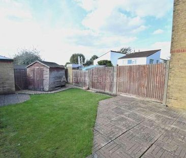 Kingsley Close, Reading, RG2 - Photo 1