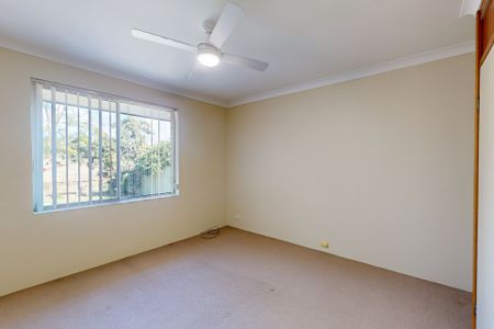 4/2 Brisbane Street, Lorn NSW 2320 - Photo 3