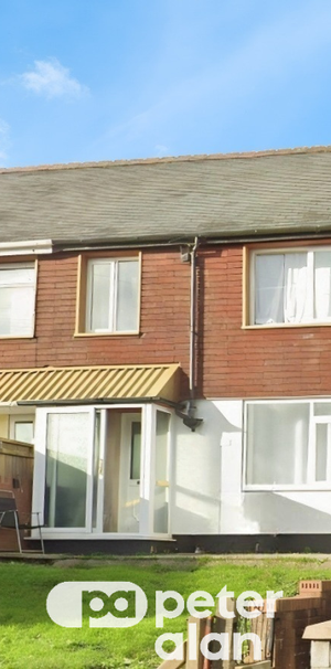 Garden City, MERTHYR TYDFIL - Photo 1