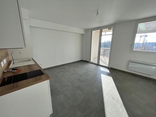 Location Appartement 1 pièce 29m² - Photo 1