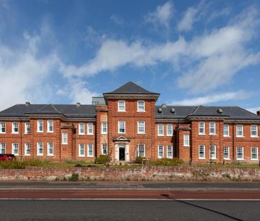 1 bedroom in a flat share to rent - Photo 3