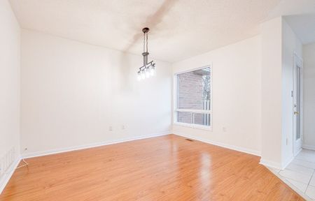 For Lease - 2507 Appalachain Drive, Oakville, Ontario - Photo 2