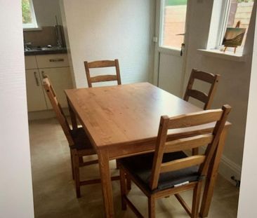 4 bedroom terraced house to rent - Photo 3