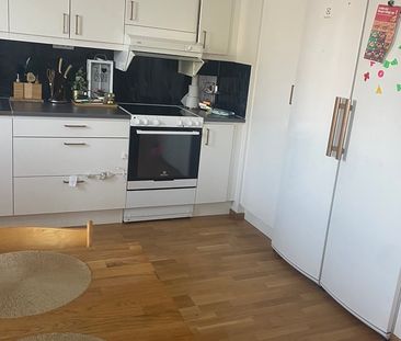 Nickelgränd, Vällingby - Photo 2