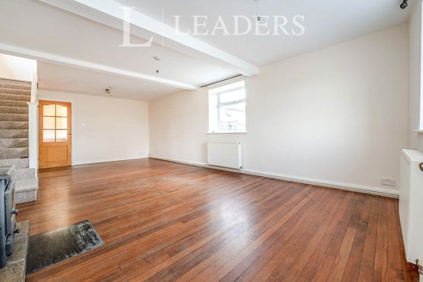 3 bedroom house to rent High Street, Stanford in the Vale, Faringdon, Oxfordshire, SN7 - Photo 1