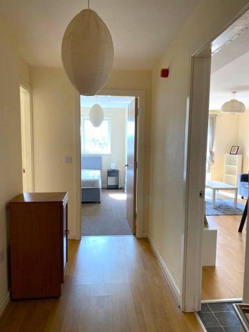 2 bedroom flat to rent - Photo 5