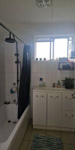 Logan Central - Photo 3