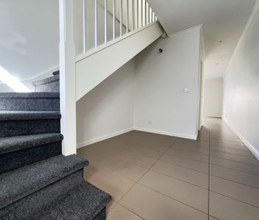 2 bedroom townhouse in the heart of Boronia - Photo 6