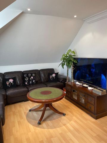 2 Bed Flat, Castle Gate, RG1 - Photo 2