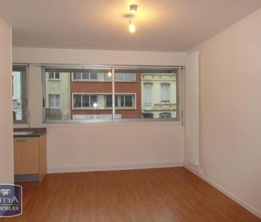 Location Appartement 1 pièce 25m² LILLE 59000 - Photo 2