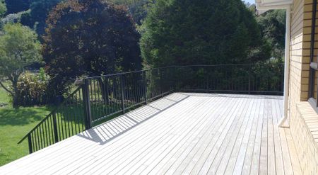 North-Facing Four-Bedroom Home with Scenic Valley Views - Photo 4