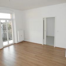 Schildstr. 42, Wohnung 3 ~~~ Balkon, Bad mit Wanne und Dusche, Duschbad, Abstellraum im Treppenhaus - Photo 1