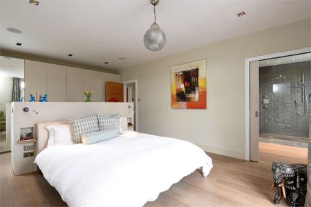 3 bedroom detached house to rent - Photo 5