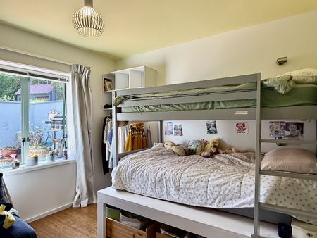 93a Kelburn Parade, Kelburn - Photo 5