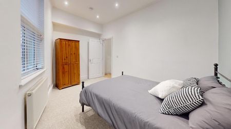 9 bedroom house to rent - Photo 2