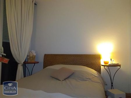Location Appartement 3 pièces 60m² L ISLE JOURDAIN 32600 - Photo 2