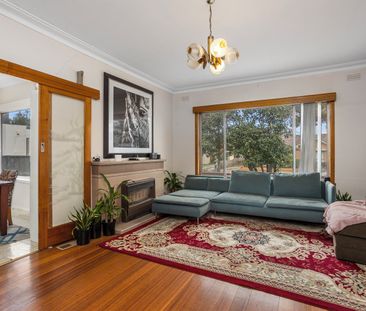 Register to Inspect / Comfortable Living in the Heart of South King... - Photo 2