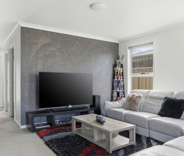 1/19 Hortus Place, Newnham - Photo 2