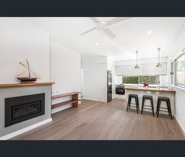33A Wollstonecraft Avenue, Avalon Beach, NSW 2107 - Photo 2