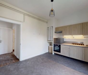 Location Appartement 3 pièces 70 m2 à Brive-la-Gaillarde - Photo 3
