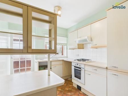 2 bedroom Terraced bungalow To Let - Photo 3