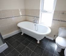 8 Bed - 30 Brudenell Avenue, Hyde Park, Leeds - LS6 1HD - Student - Photo 3
