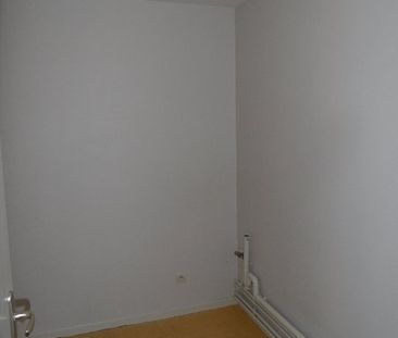 APPARTEMENT T3 A LOUER - Photo 2