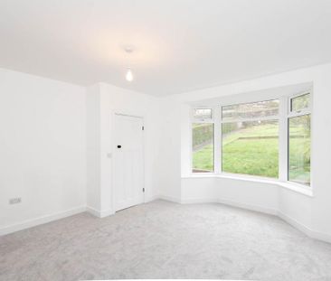 3 bedroom semi-detached house to rent - Photo 4