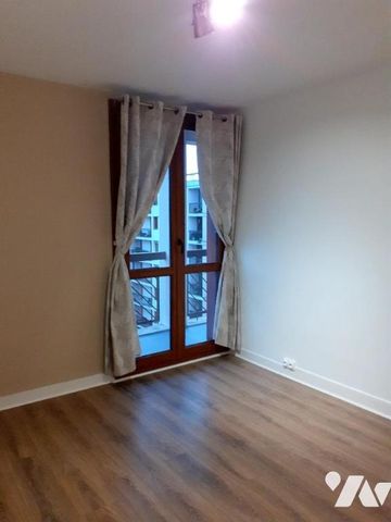 LOUE F3 REFAIT A NEUF AVEC PARKING - Photo 5