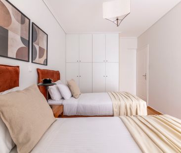 Agia Paraskevi 3BR Courtyard Apartment - Photo 4