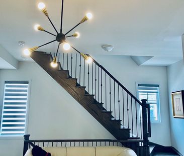 For Lease - 2130 Royal Gala Circle, Mississauga, Ontario - Photo 5